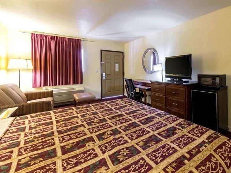 Hillview Inn At Six Flags Fiesta Σαν Αντόνιο Εξωτερικό φωτογραφία